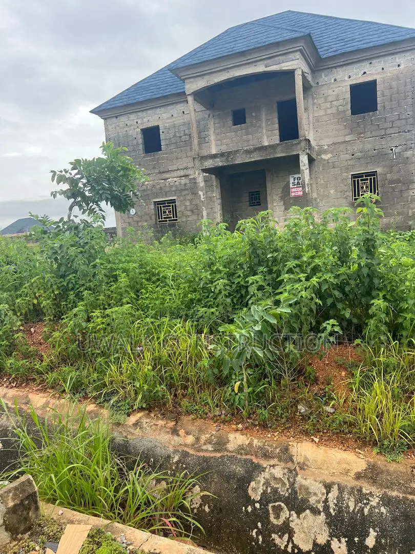 5bdrm Duplex in Orozo for sale in Orozo