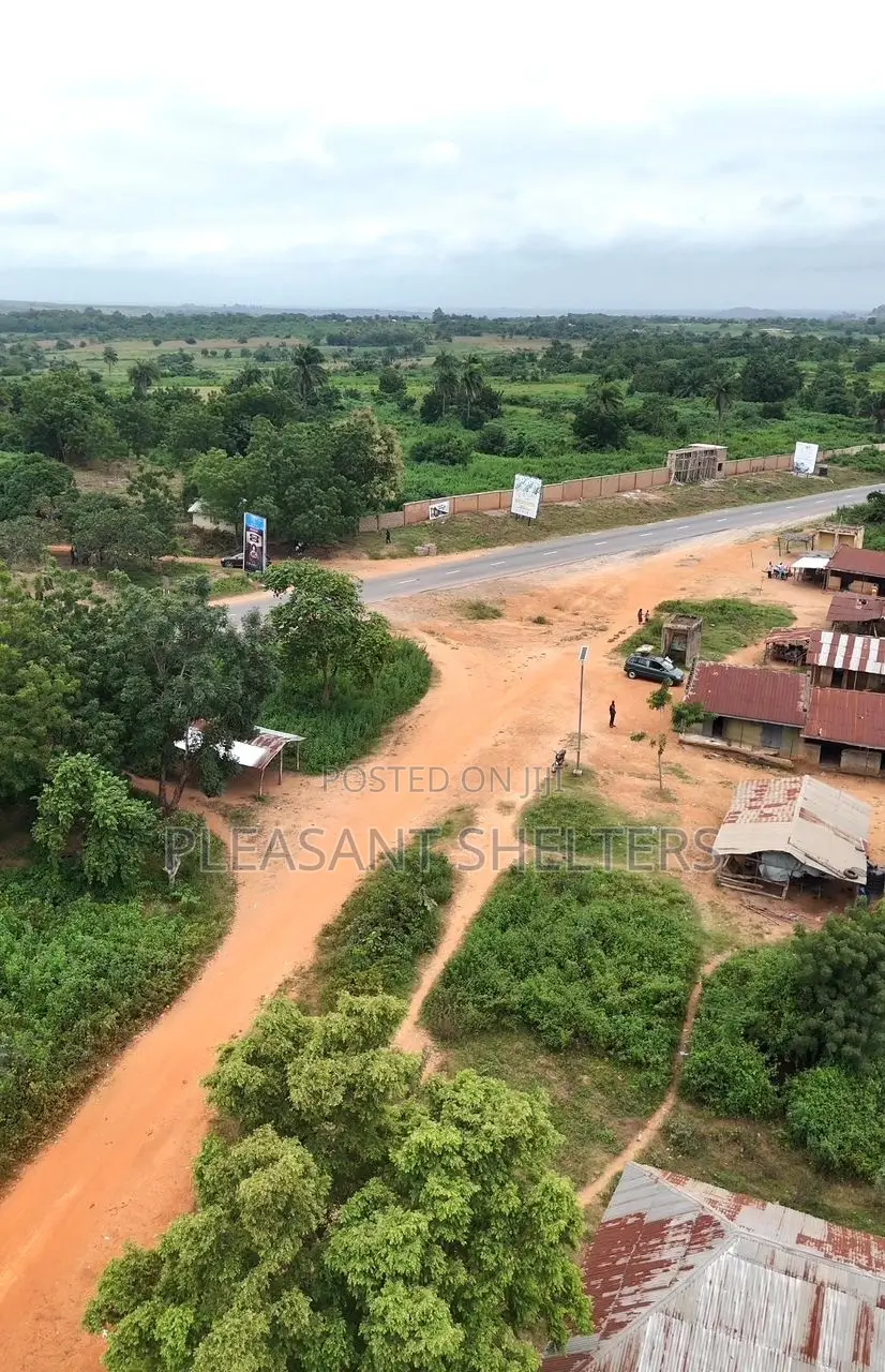 Luxora Garden City in Akinyele