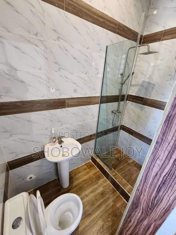 1bdrm Shared Apartment in Orchid, Lekki Expressway for rent in Lekki Expressway