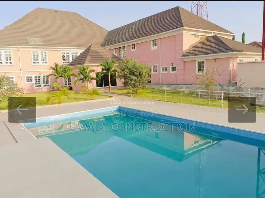 11bdrm Duplex in Guzape District for sale in Guzape District