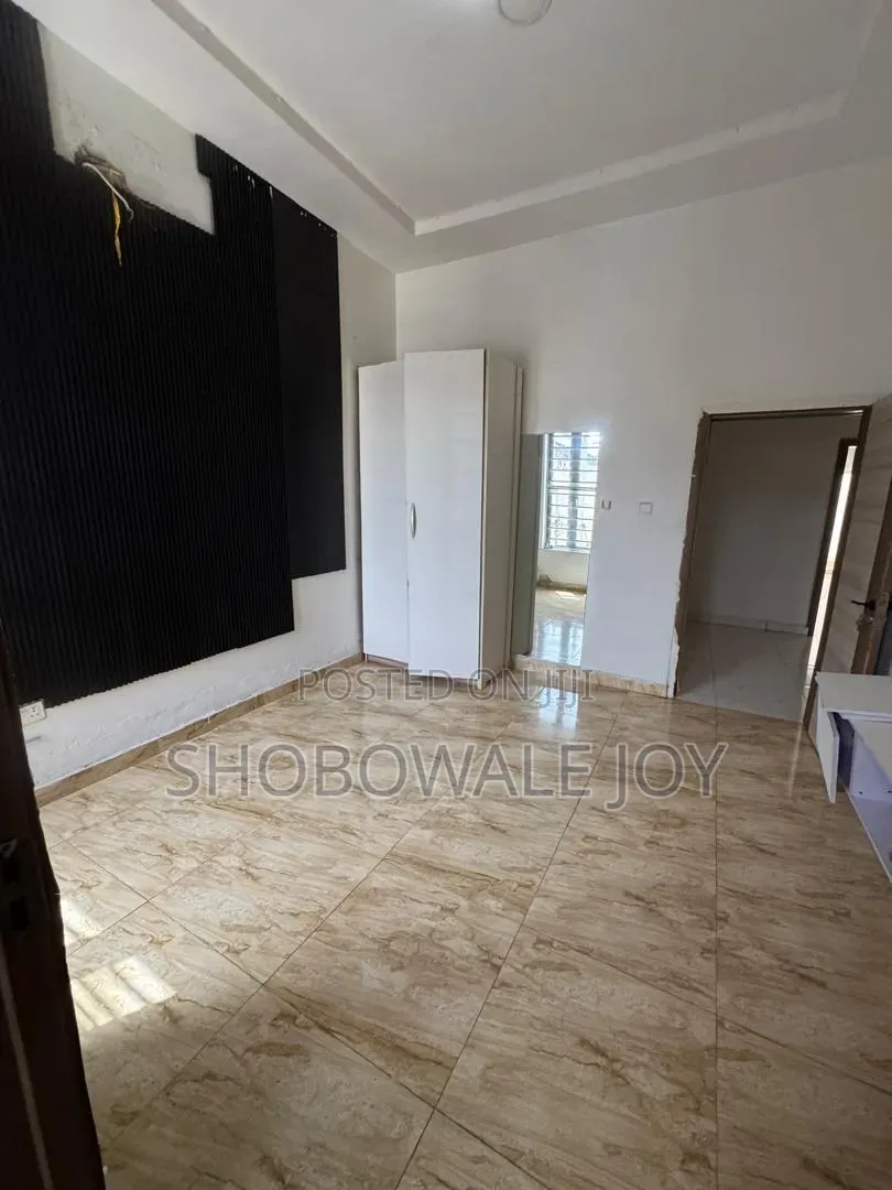 1bdrm Shared Apartment in Orchid, Lekki Expressway for rent in Lekki Expressway