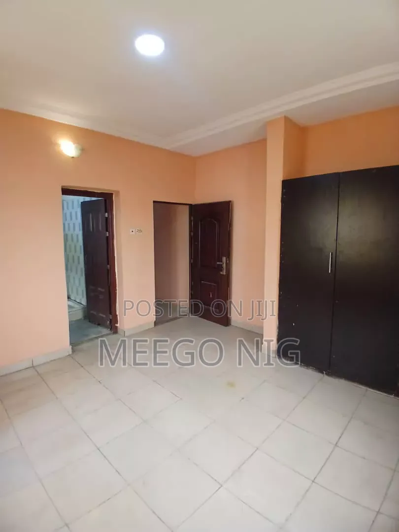 3bdrm Apartment in Greenville Estate for rent in Ado / Ajah