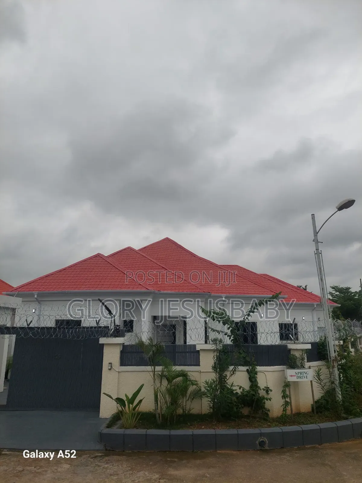 3bdrm Bungalow in Fort Royal Estate for sale in Sabon Lugbe