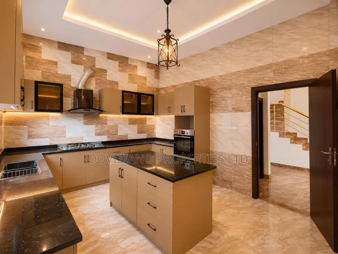 5bdrm Duplex in Parkview Estate for rent in Parkview Estate