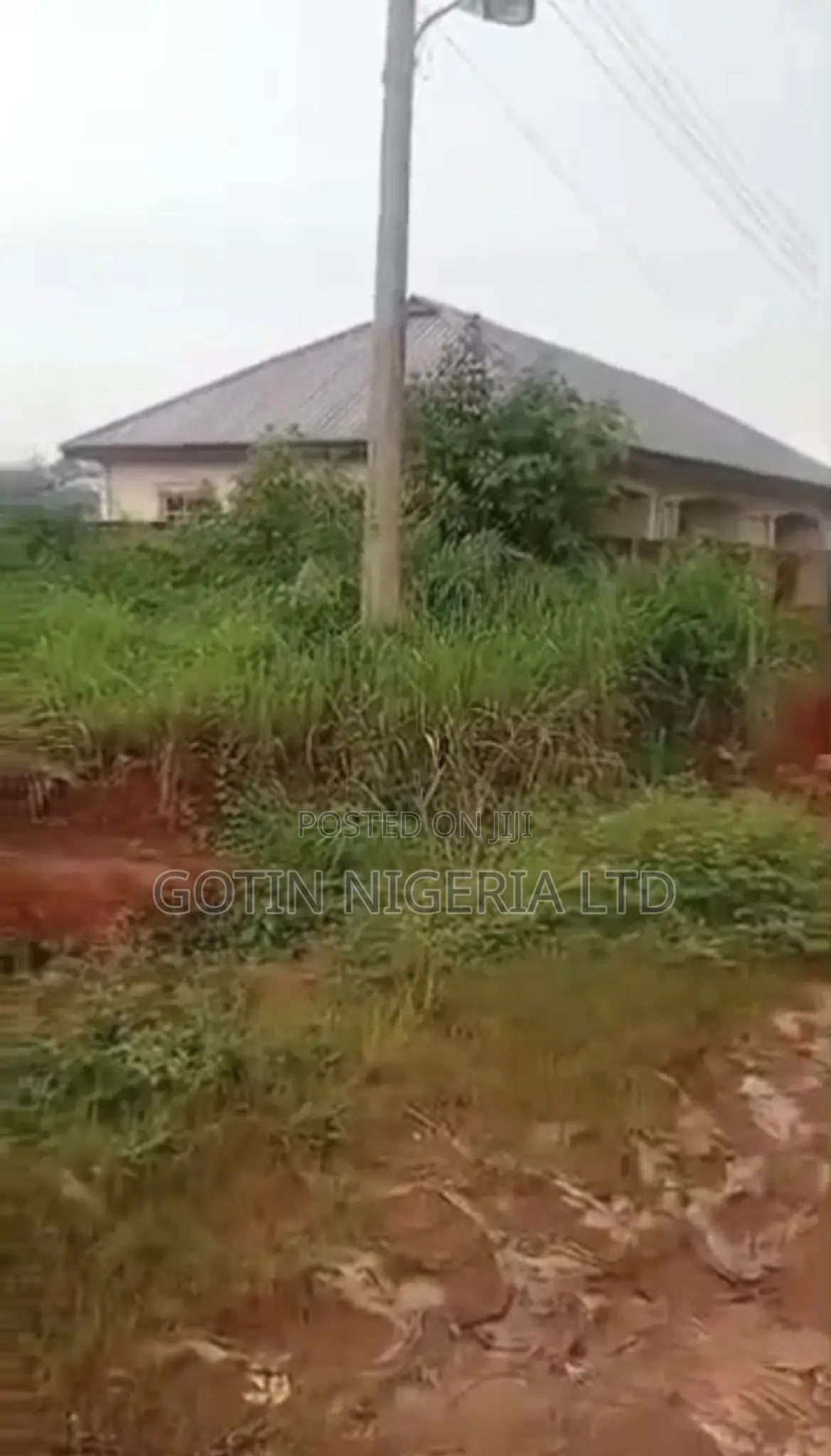 200×75ft Land Near Tarred Road, Upper Airport Road in Benin City