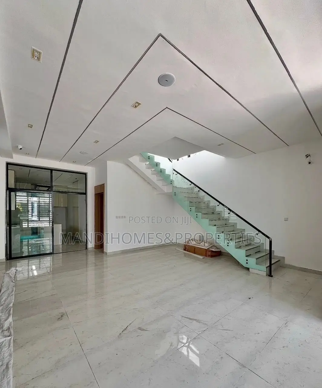4bdrm Duplex in Lekki for sale in Lekki