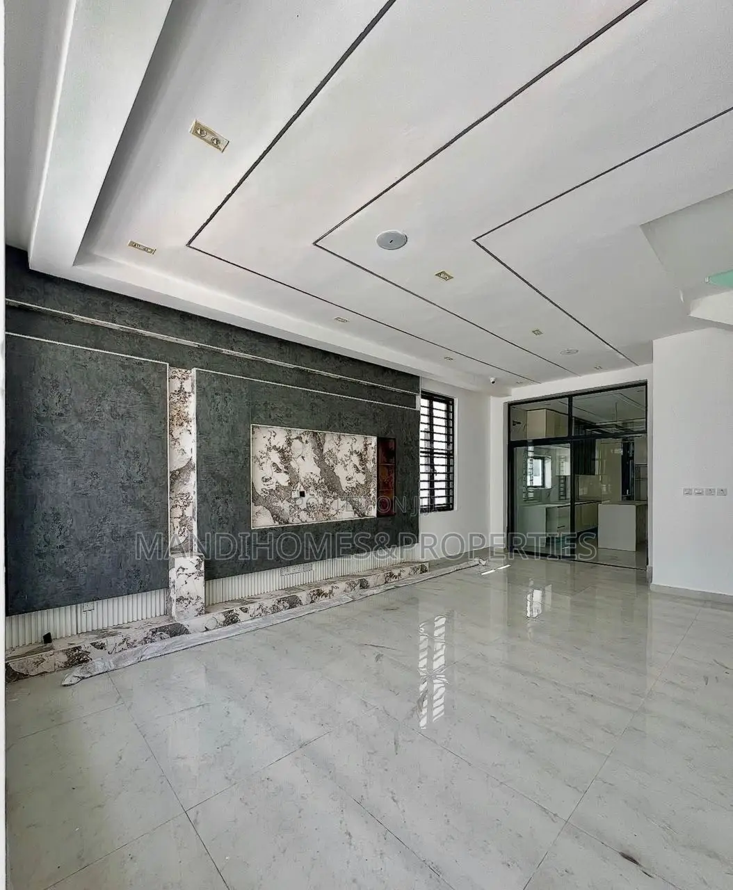 4bdrm Duplex in Lekki for sale in Lekki