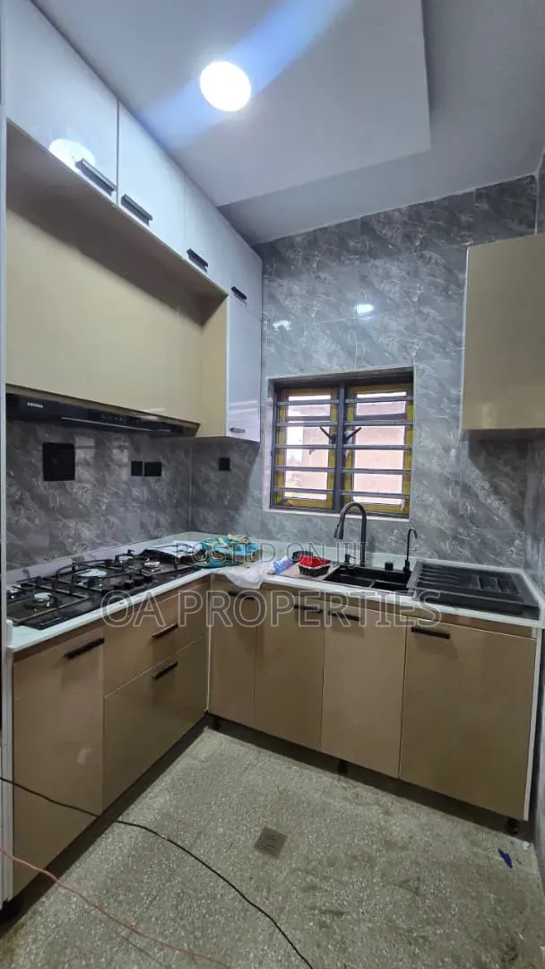 2bdrm Block of Flats in Alalubosa Gra Phase for rent in Alalubosa