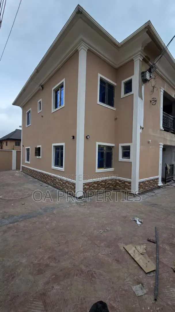 2bdrm Block of Flats in Alalubosa Gra Phase for rent in Alalubosa