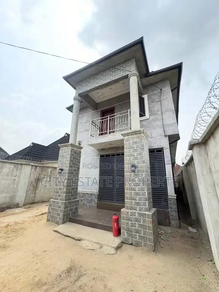 3bdrm Duplex in Eneka, Obio-Akpor for sale in Obio-Akpor