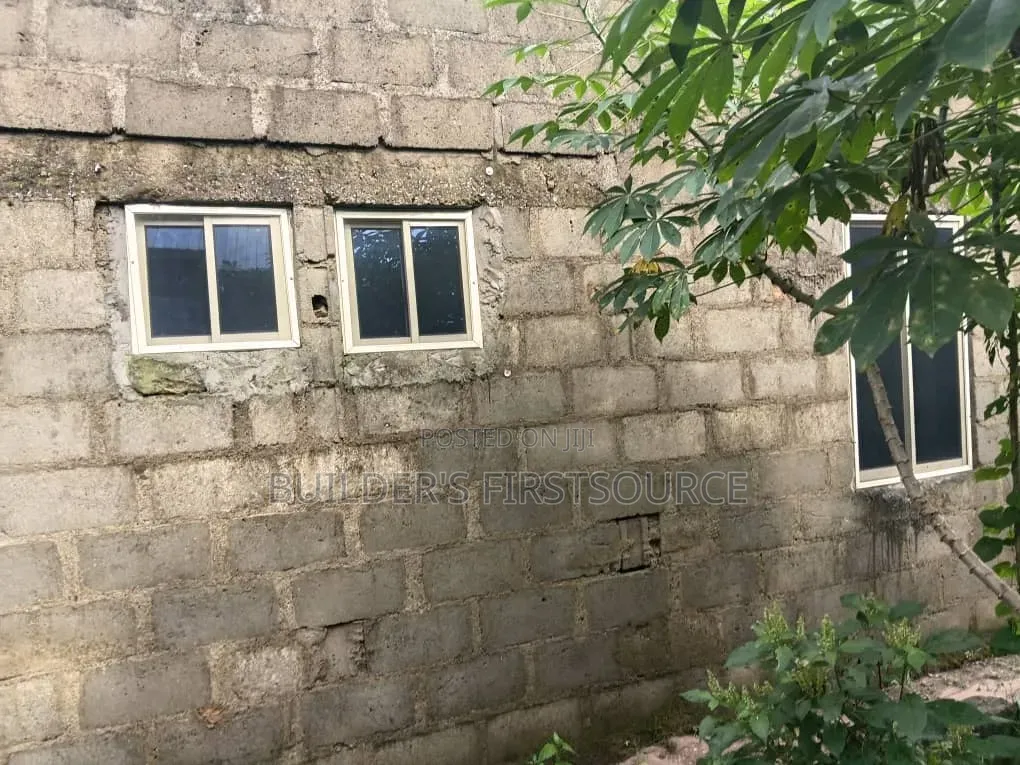 2bdrm House in Epe for sale in Epe