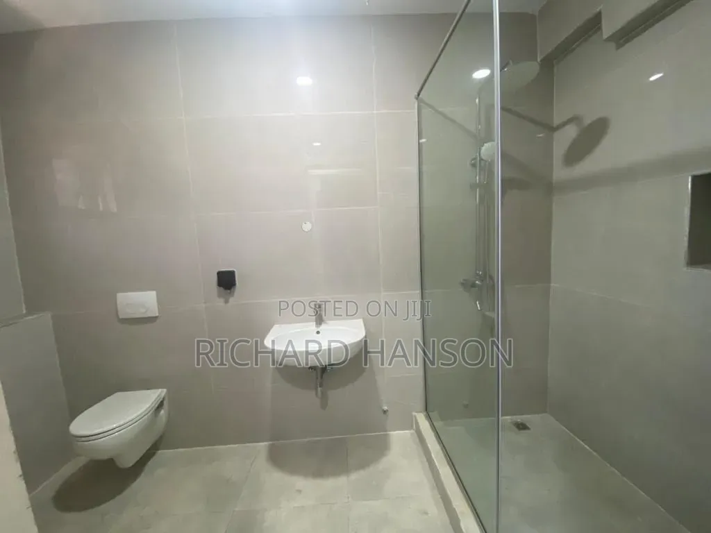 3bdrm Apartment in Osborne 2 for sale in Osborne Foreshore Estate