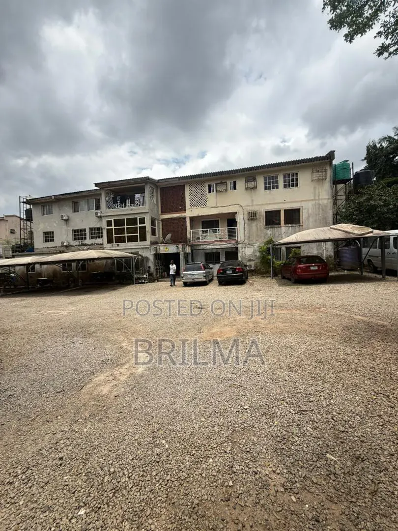 3bdrm Block of Flats in Maitama for sale in Maitama