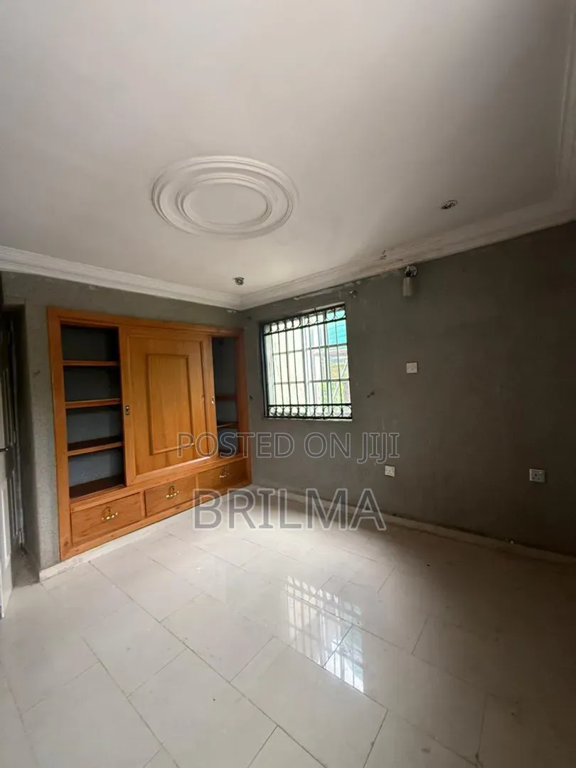 3bdrm Block of Flats in Maitama for sale in Maitama