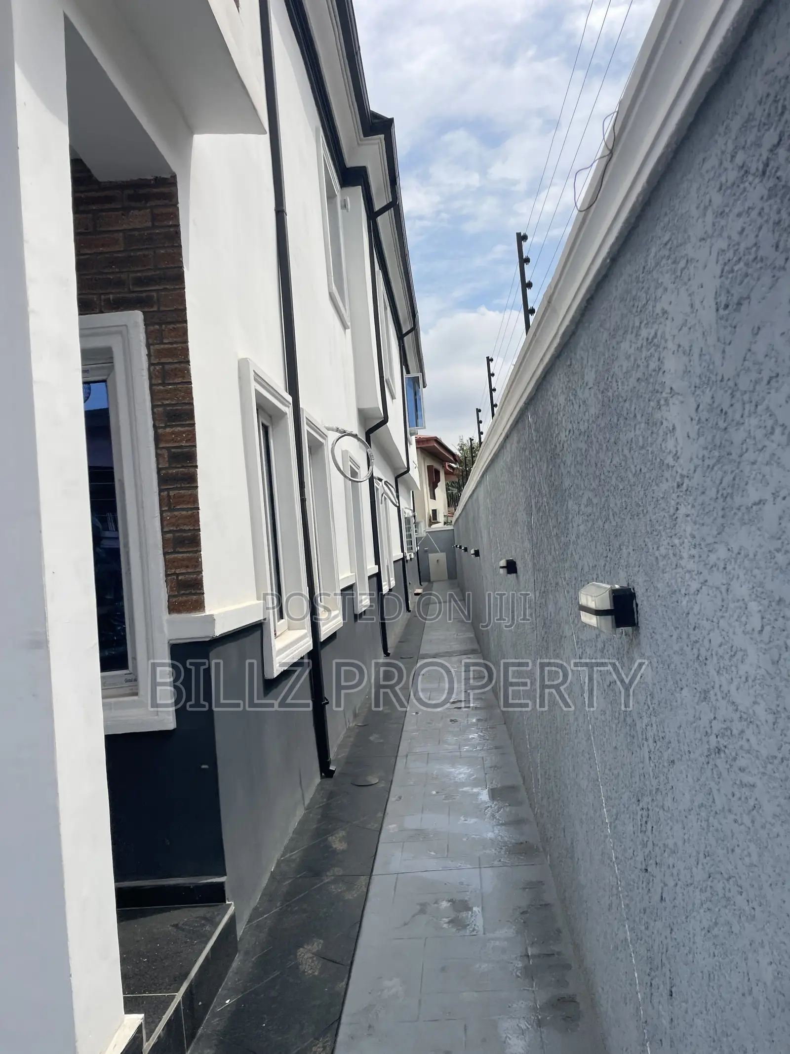 Furnished 4bdrm Duplex in Coker Estate, Ajayi Road for sale in Ajayi Road