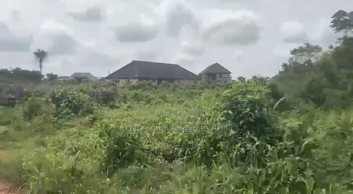 100×100ft Land, 5 Poles From Tarred Road, Iguadolor in Benin City