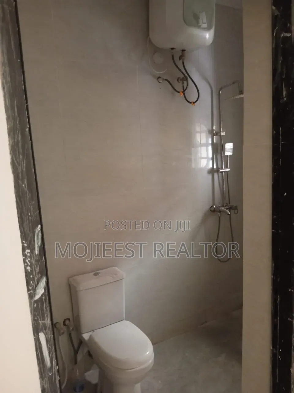 5bdrm Duplex in Crown Vista Estate, Lugbe District for rent in Lugbe District