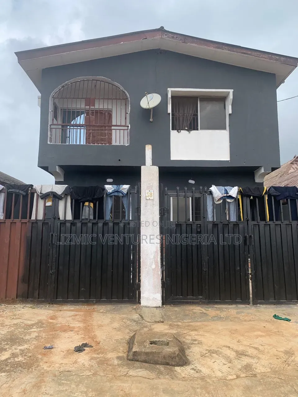 3bdrm Bungalow in Agric Estate, Ikotun/Igando for sale in Ikotun/Igando