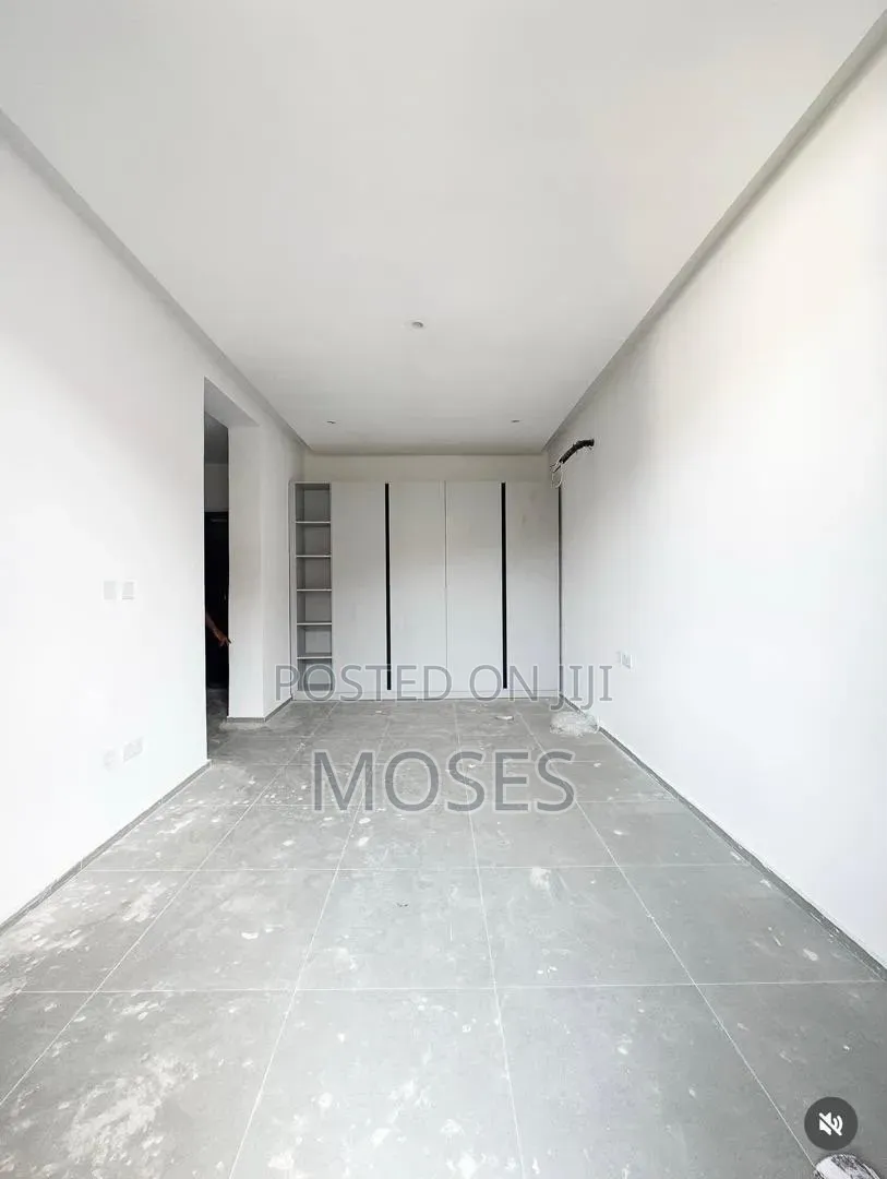 2bdrm Maisonette in Inside An Access, Ikate-Elegushi for rent in Ikate-Elegushi