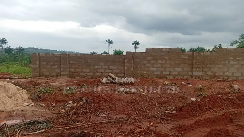Buy in Dike Garden 2.0 Where Growth Is Leadng Not Where Everone Buying in Oshimili North