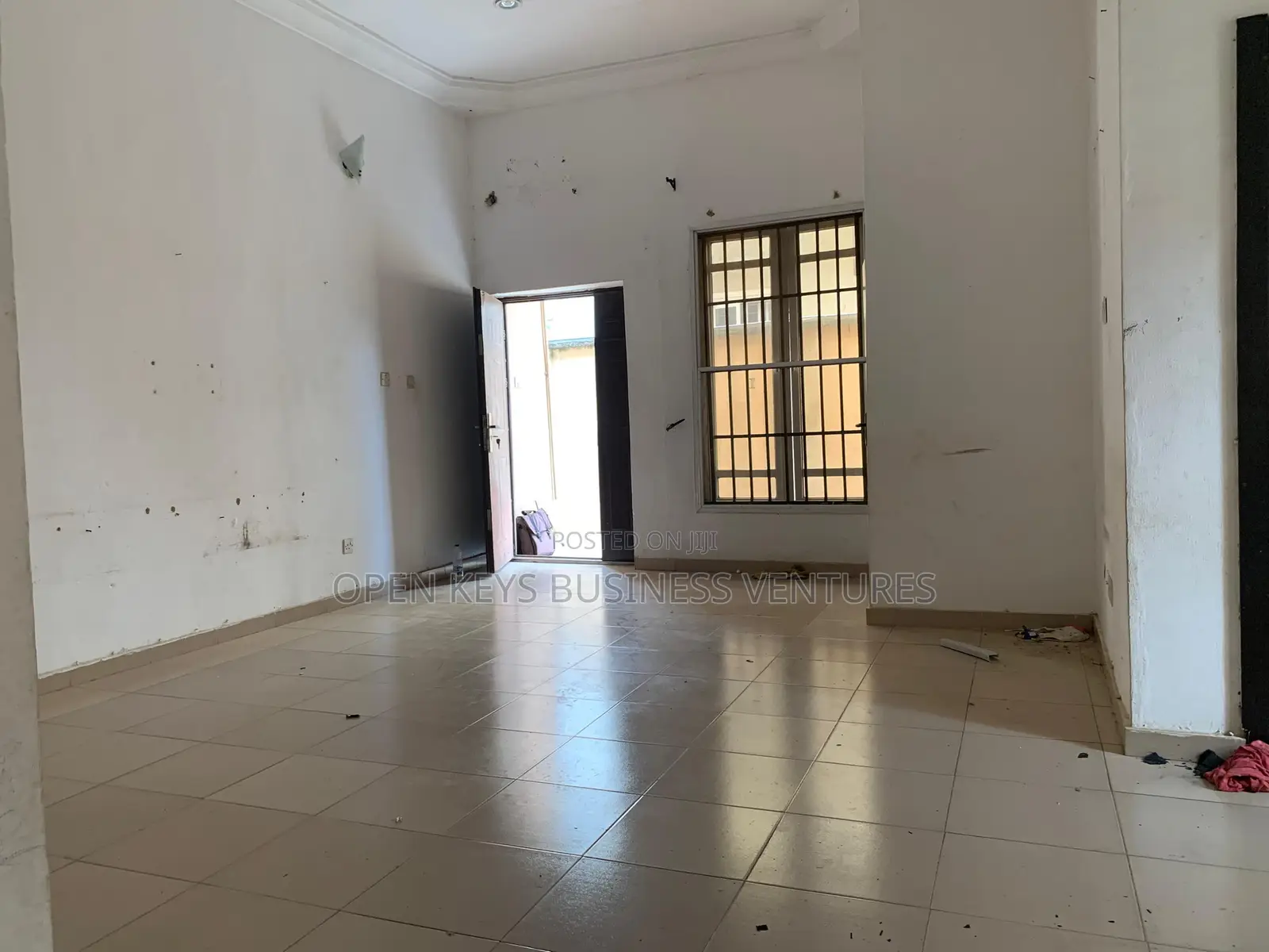 Furnished 3bdrm Apartment in A3 Estate, Bodija for rent in Bodija