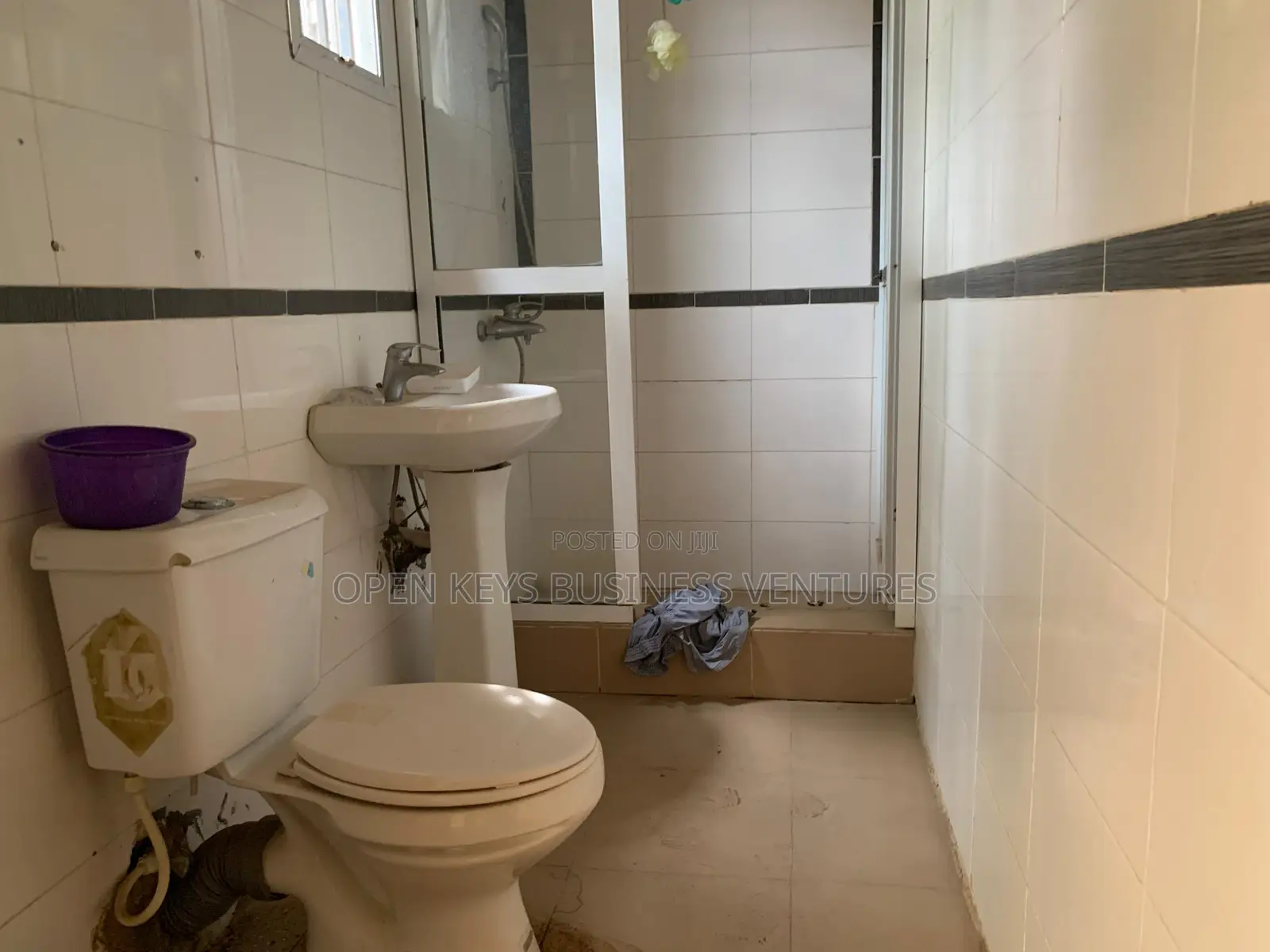 Furnished 3bdrm Apartment in A3 Estate, Bodija for rent in Bodija