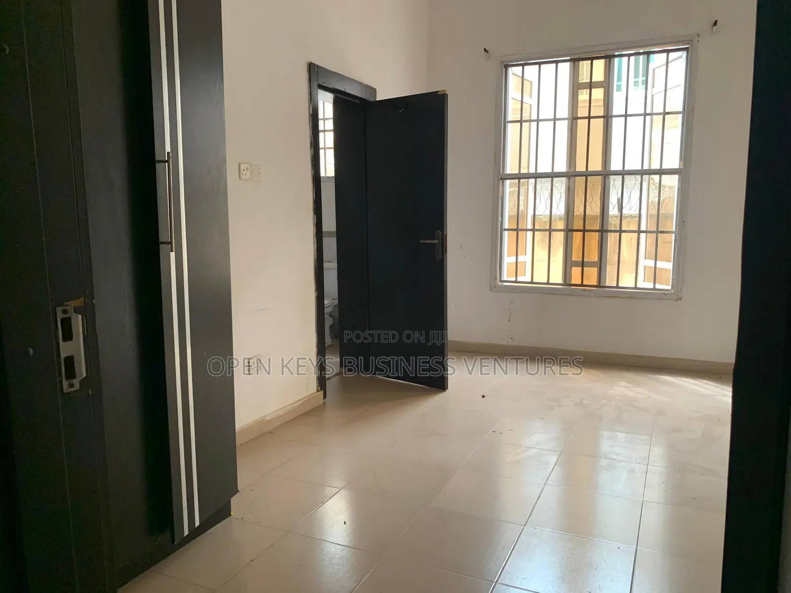 Furnished 3bdrm Apartment in A3 Estate, Bodija for rent in Bodija