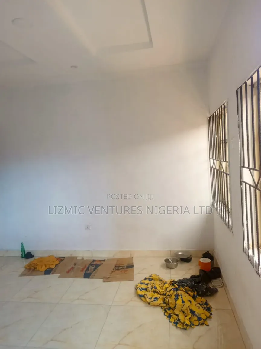 Mini Flat in Isuti Rd, Ikotun/Igando for rent in Ikotun/Igando