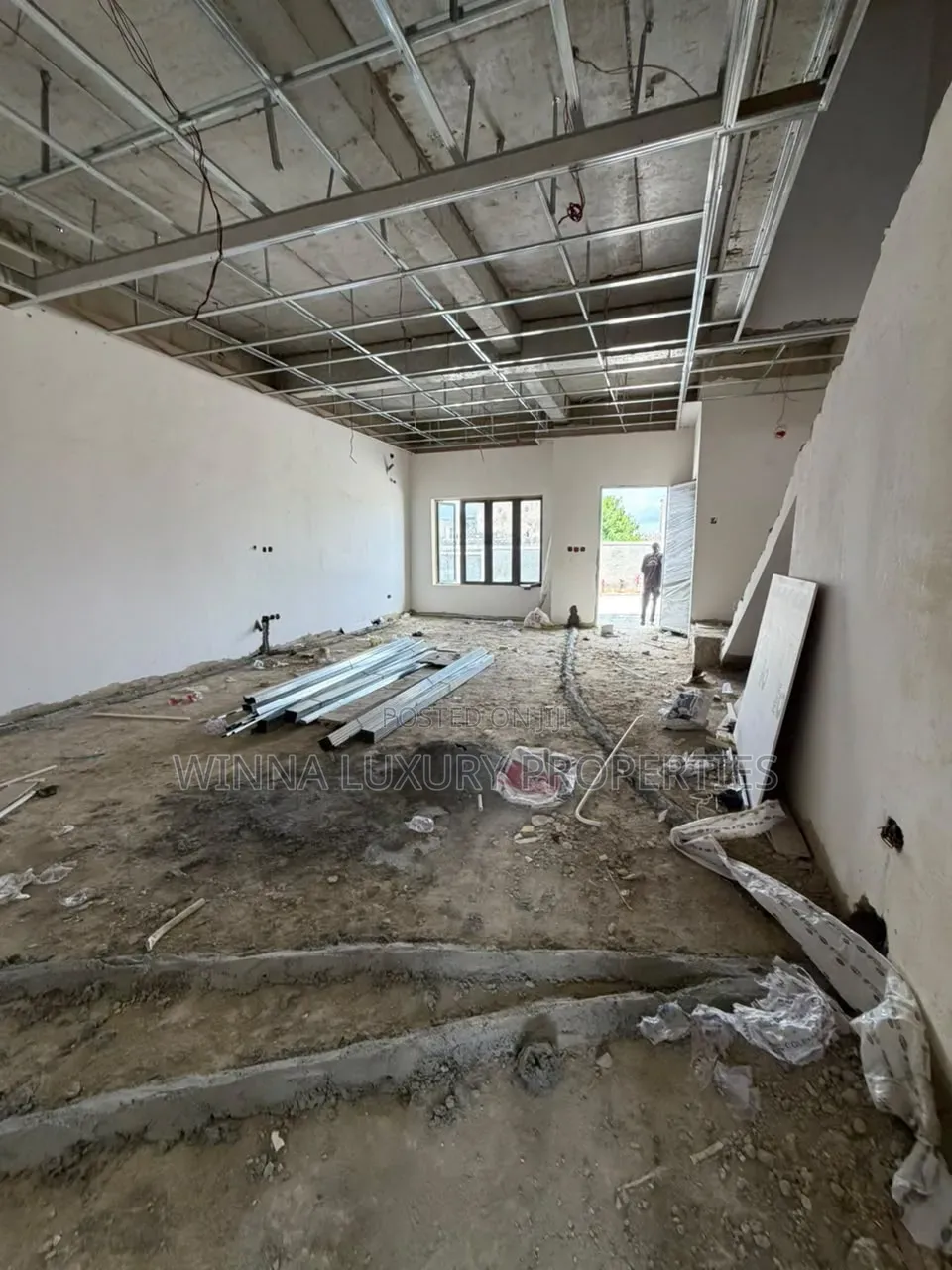 5bdrm Townhouse/Terrace in By Nizamiye, Idu Industrial for sale in Idu Industrial