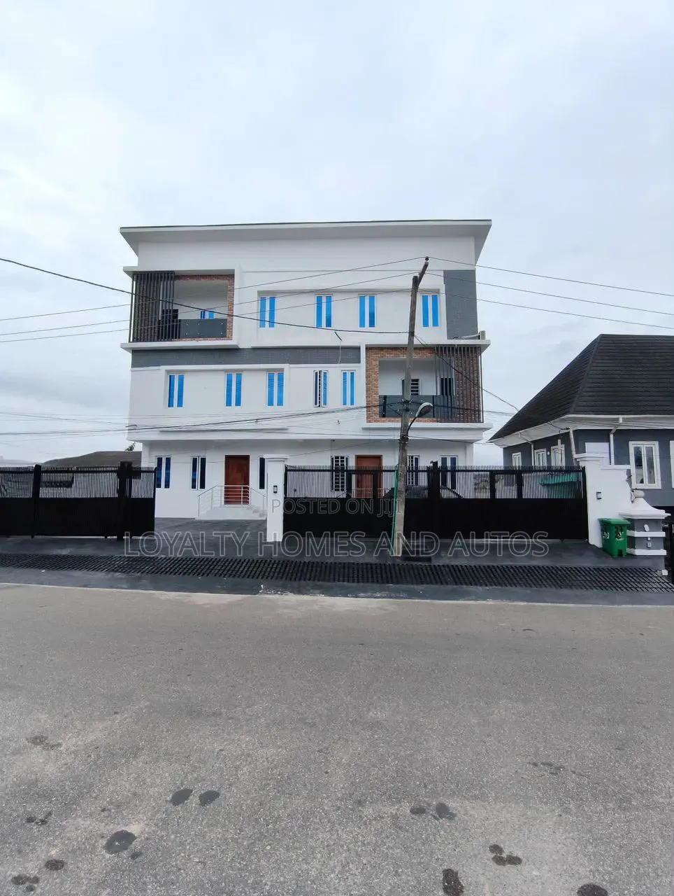 4bdrm Duplex in Opebi for sale in Opebi