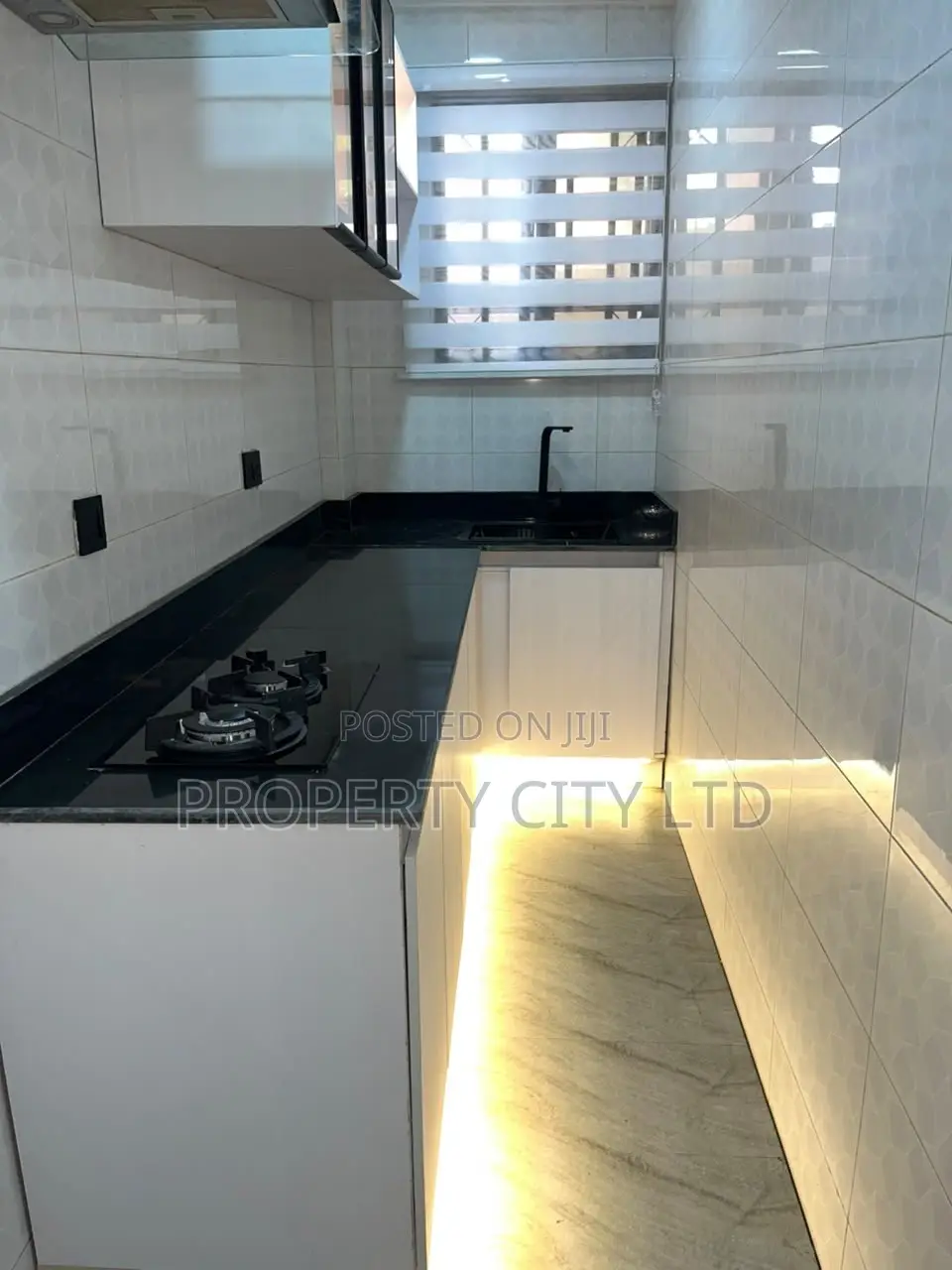 Furnished Mini Flat in Fan Estate, Victoria Island Extension for rent in Victoria Island Extension
