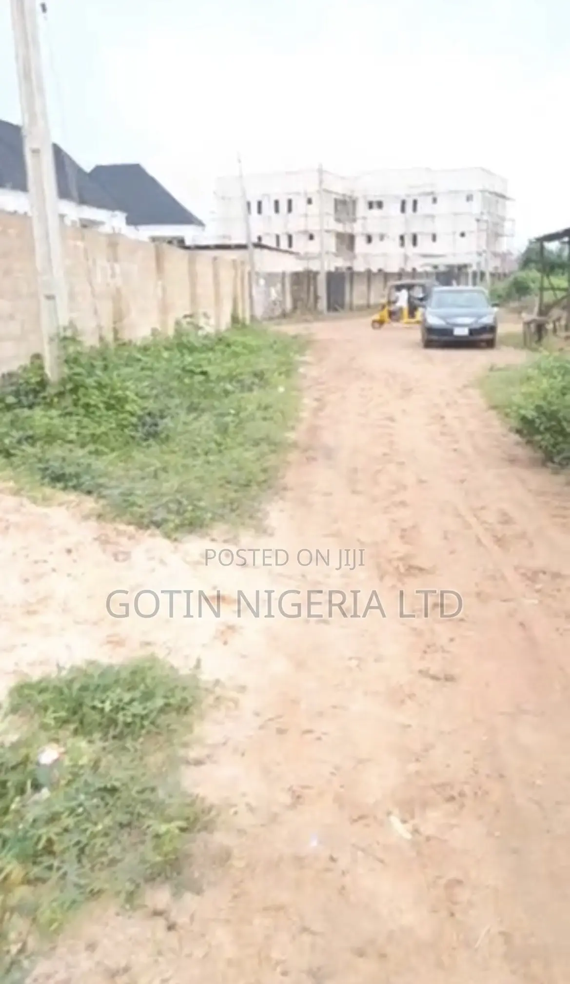 120×70ft Land, 7 Poles From Tarred Road, Airport Rd in Benin City