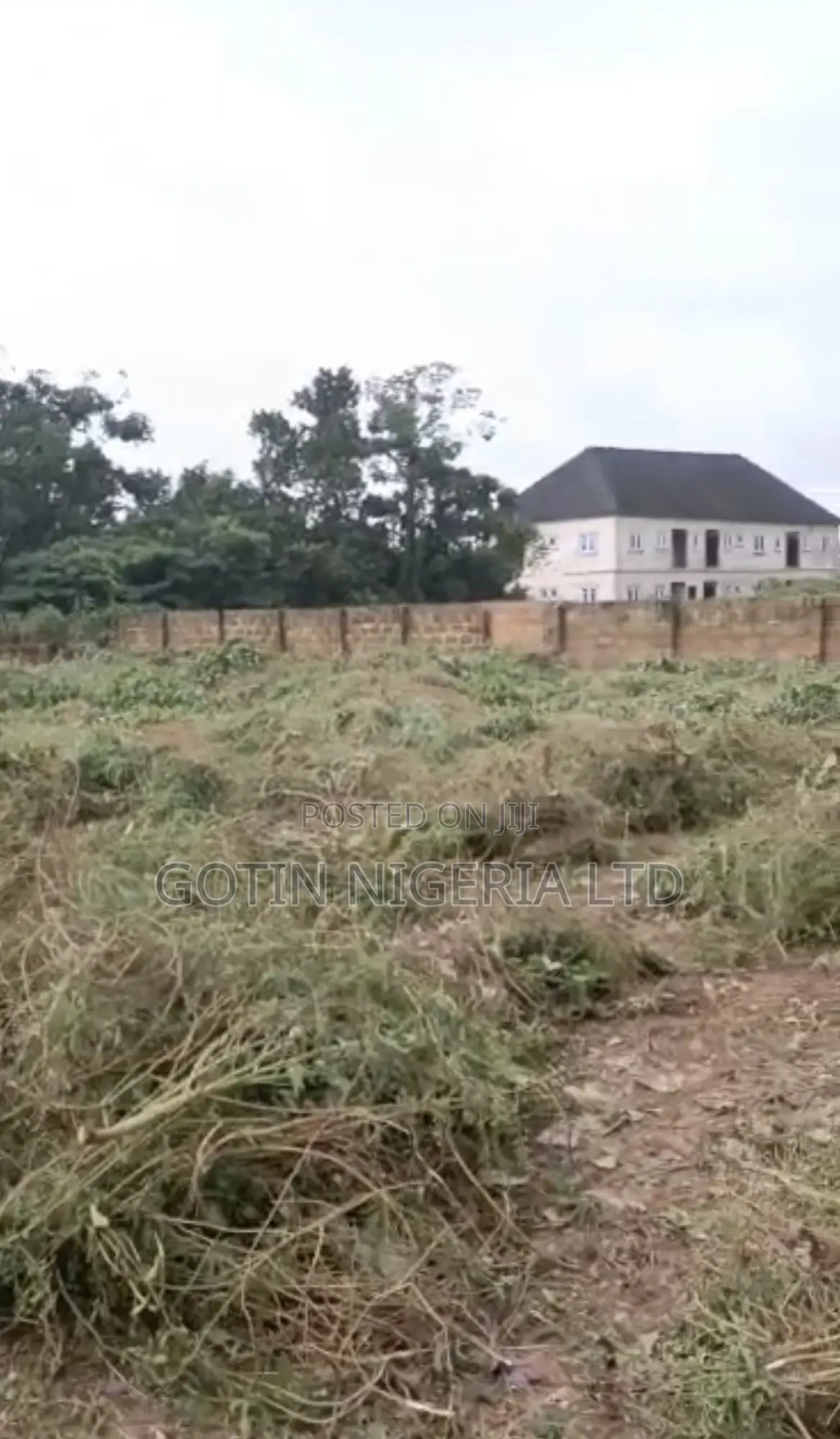 120×70ft Land, 7 Poles From Tarred Road, Airport Rd in Benin City