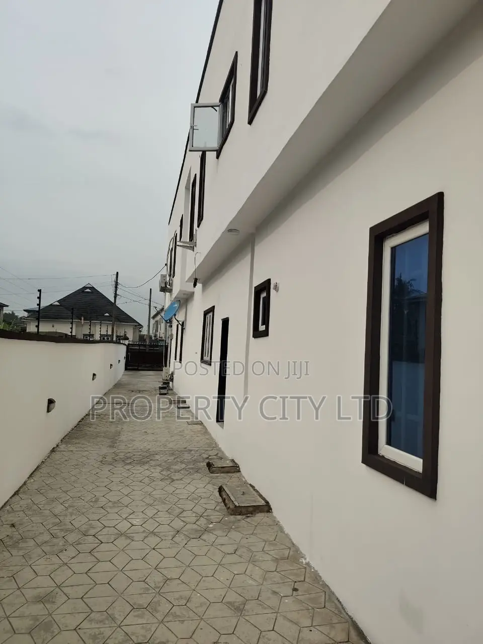 1bdrm Block of Flats in Elepe Estate, Ebute for rent in Ebute