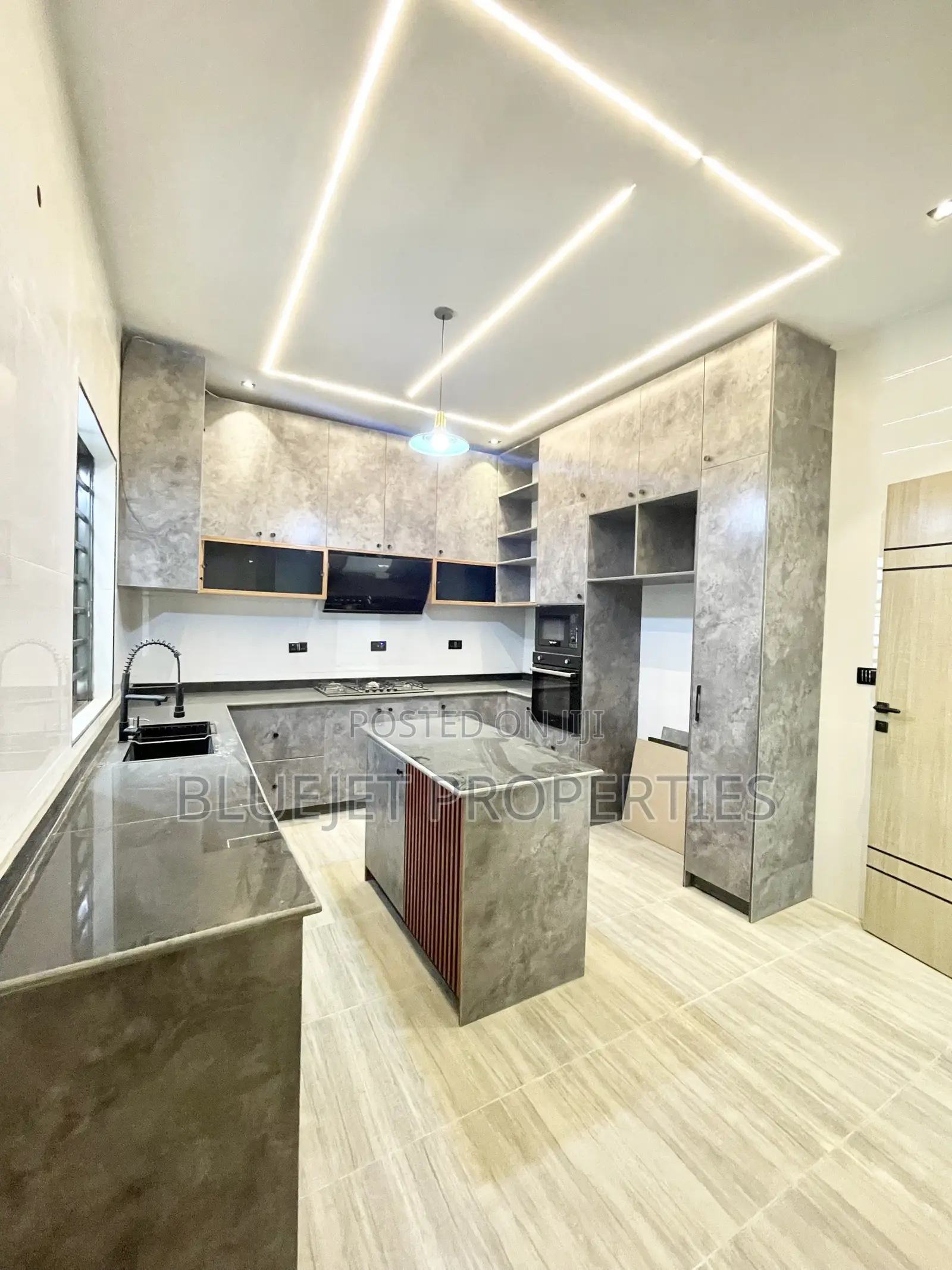 4bdrm Duplex in Ado / Ajah for sale in Ado / Ajah