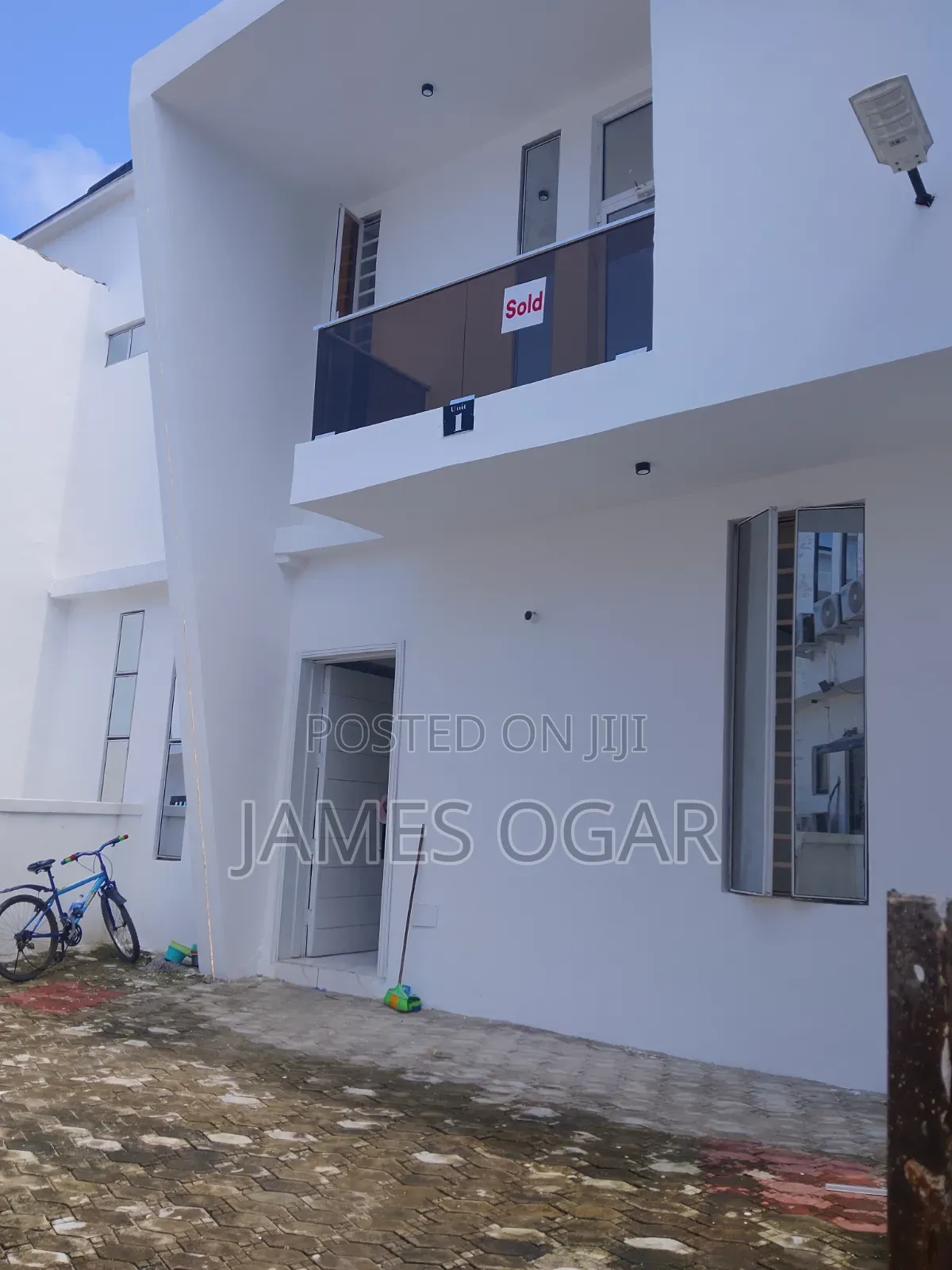 4bdrm Duplex in Ikota Gra for rent in Ikota