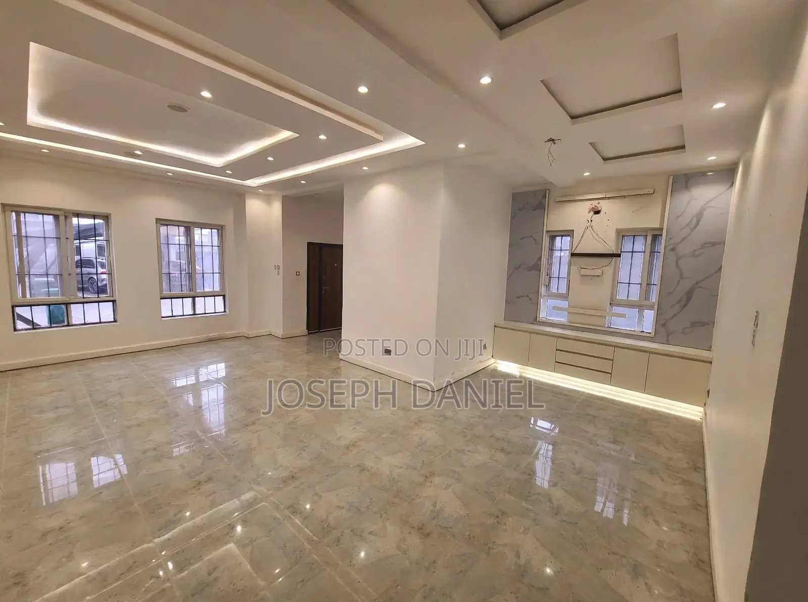 6bdrm House in Victoria Bay, Osapa london for rent in Osapa london
