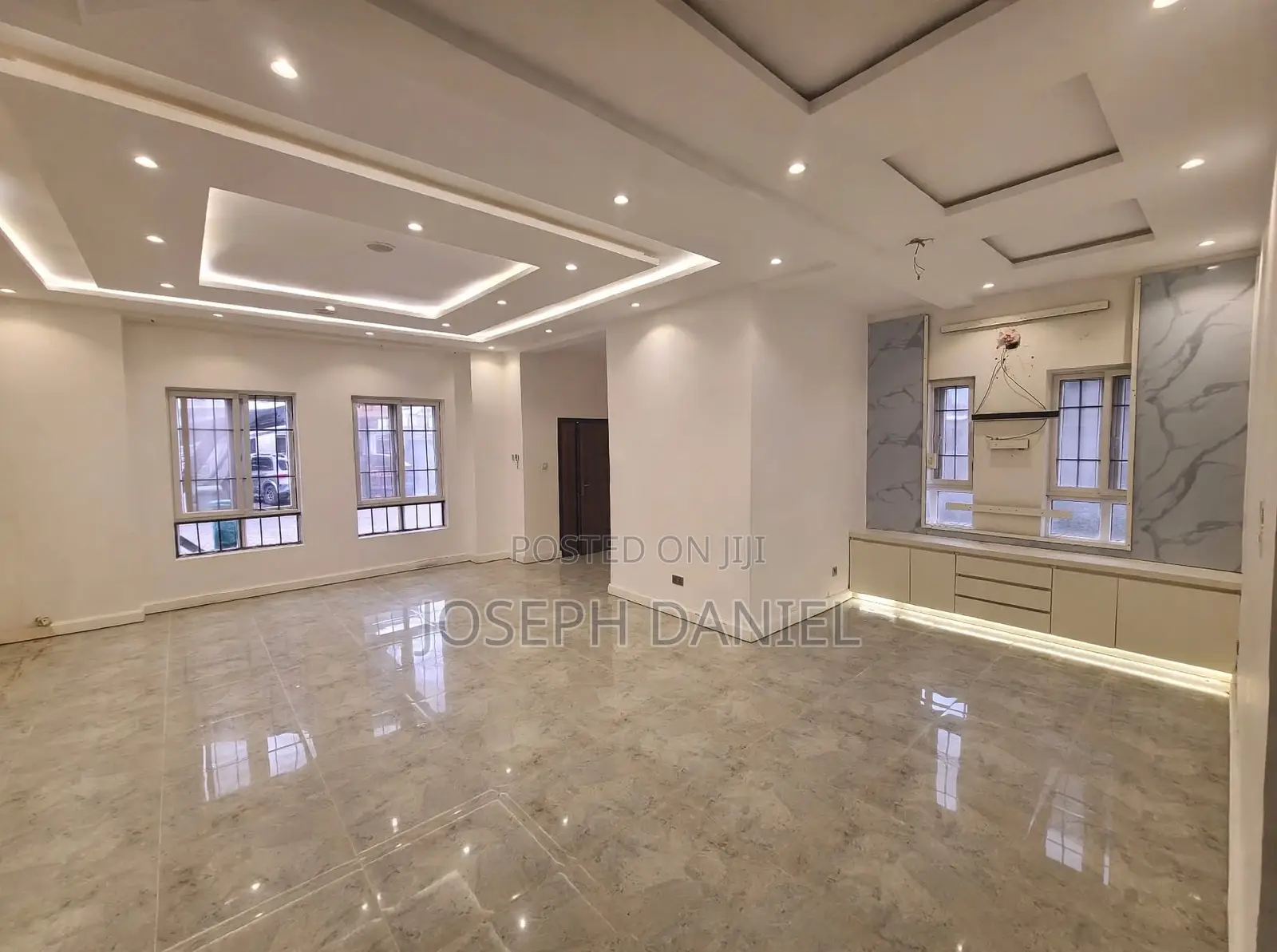 6bdrm House in Victoria Bay, Osapa london for rent in Osapa london