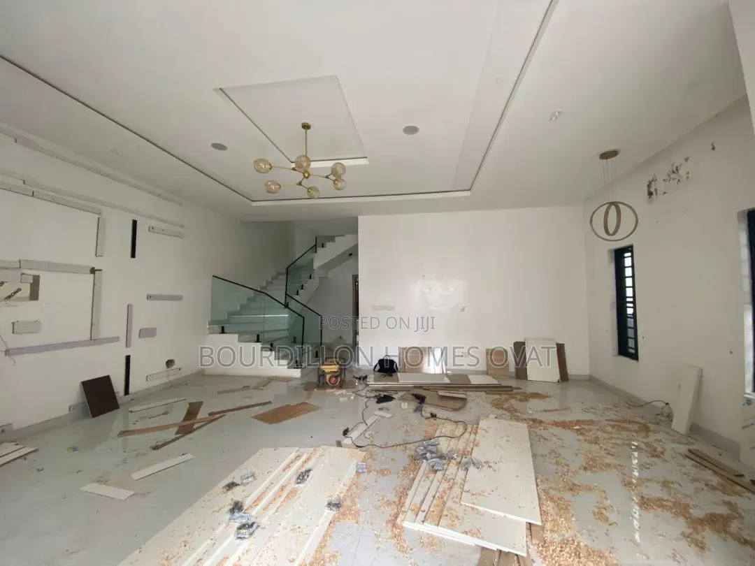 5bdrm Duplex in Orchid Lekki Lagos for rent in Lekki Expressway