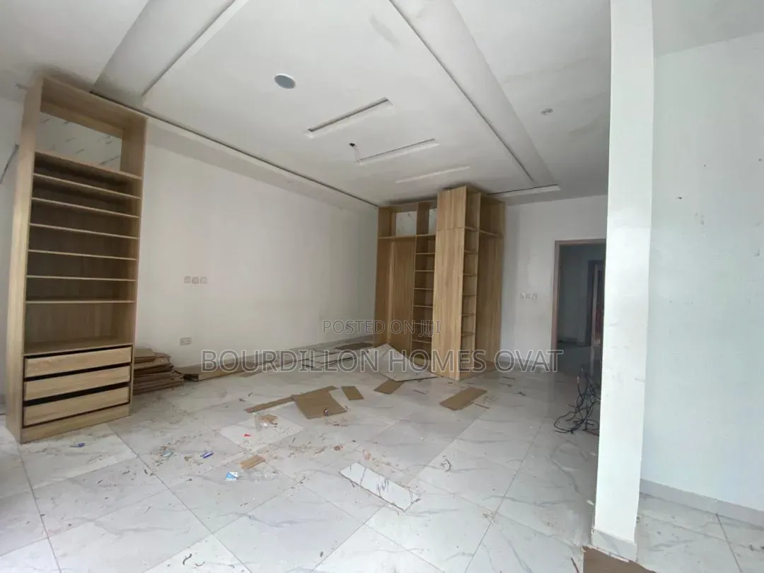 5bdrm Duplex in Orchid Lekki Lagos for rent in Lekki Expressway