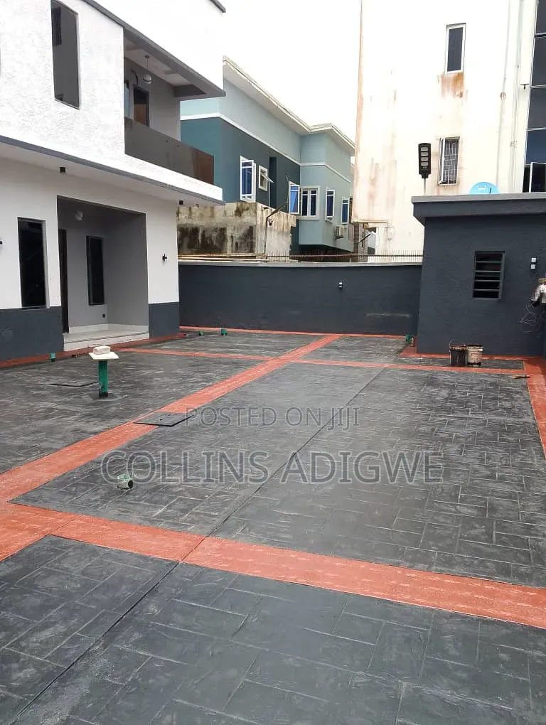 5bdrm Duplex in Sangotedo Ajah for sale in Sangotedo