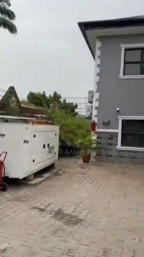 5bdrm Duplex in Maitama for sale in Maitama
