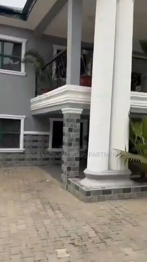 5bdrm Duplex in Maitama for sale in Maitama