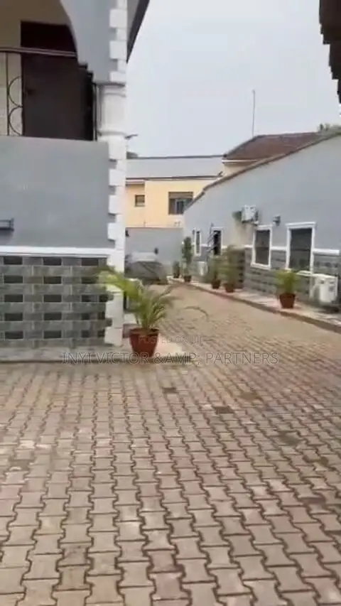 5bdrm Duplex in Maitama for sale in Maitama