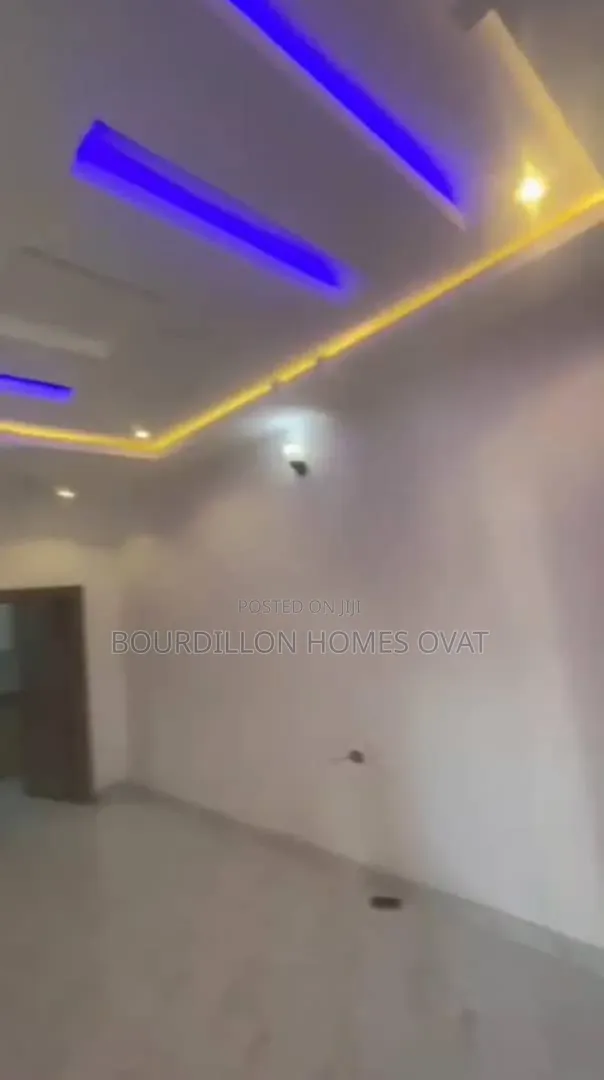 2bdrm Duplex in Ologolo Lekki Lagos for rent in Ologolo