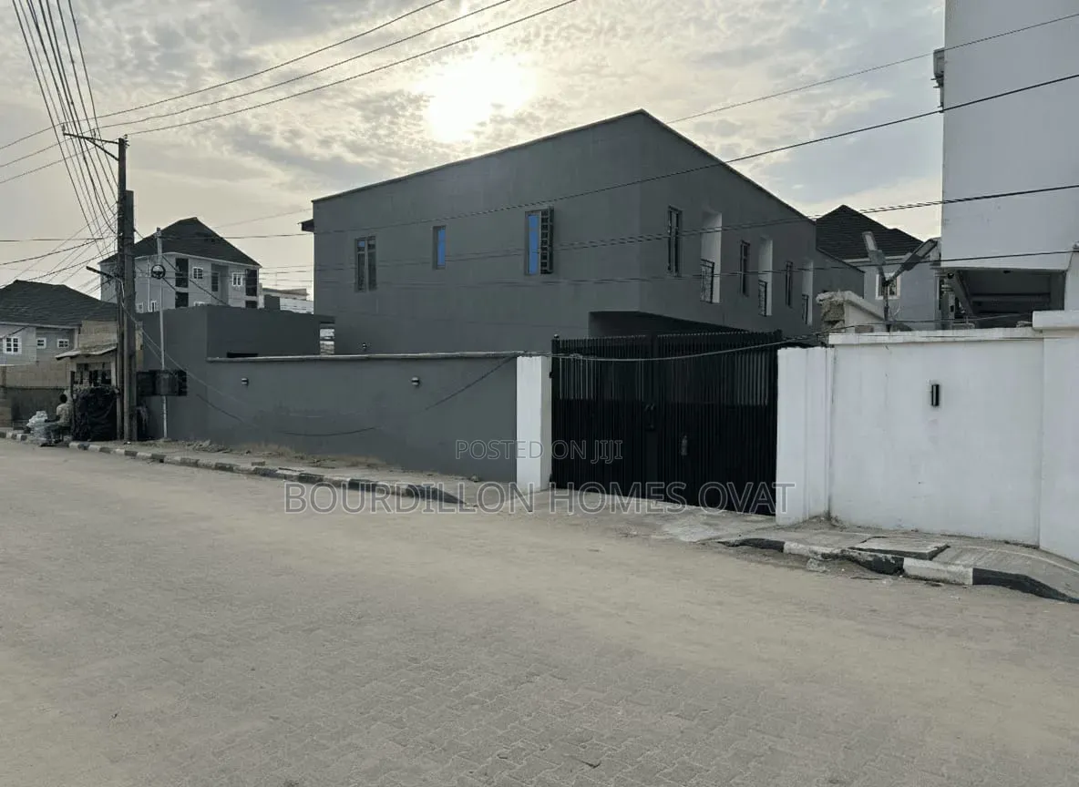 2bdrm Duplex in Ologolo Lekki Lagos for rent in Ologolo