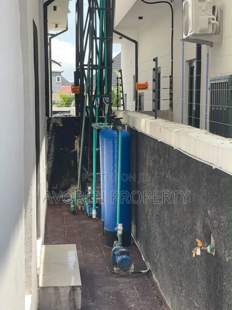 4bdrm Apartment in Ajah for sale in Ajah