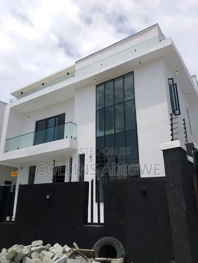 4bdrm Duplex in Sangotedo Behind for sale in Sangotedo