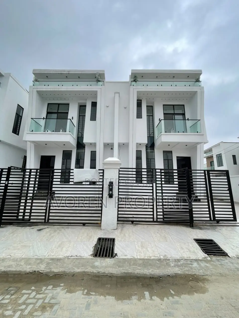4bdrm Apartment in Ajah for sale in Ajah