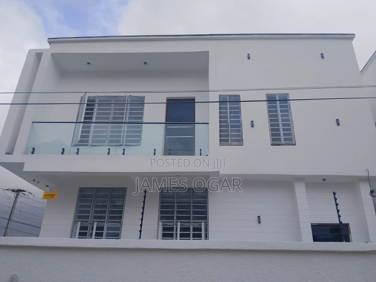 4bdrm Duplex in Ikota for sale in Ikota